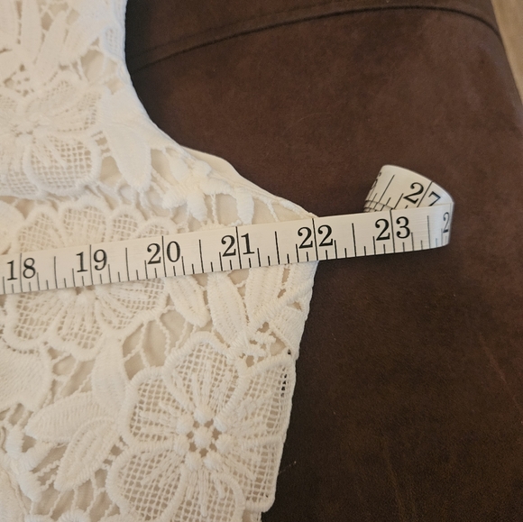 White Lace Sheath Dress - Lauren - Picture 7 of 8